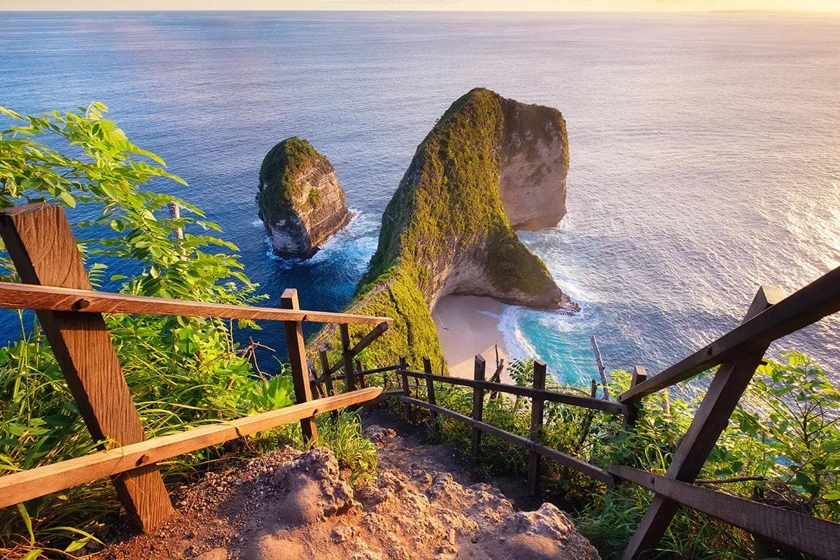 Nusa Penida Island Explorer